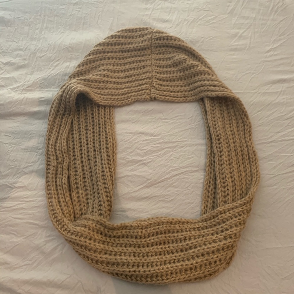 Merona Infinity scarf NWOT